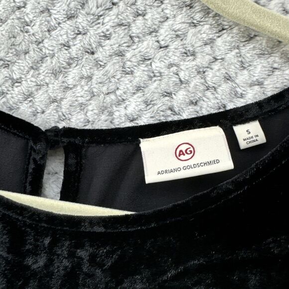 AG Adriano Goldschmied Top Women S Black Velvet Boat Neck Short Flutter Sleeves - Picture 2 of 9